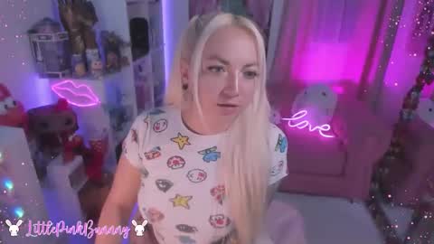 LittlePinkBunnny online show from February 10, 12:57 am