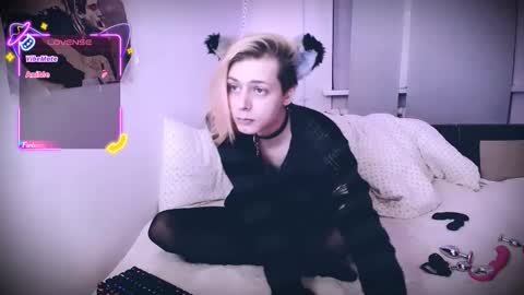 Felix online show from December 5, 8:39 pm