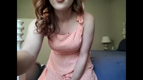 littlered_6969 online show from May 21, 8:37 pm