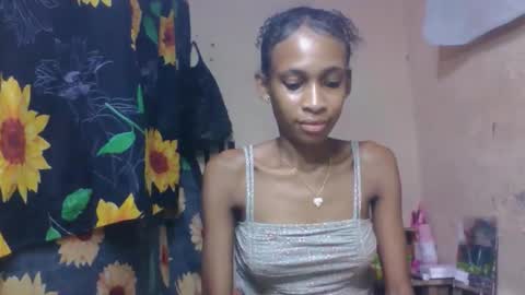 yanah online show from April 12, 1:26 pm