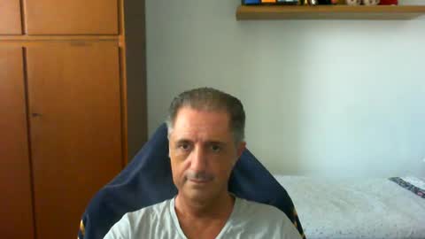liuk53 online show from June 28, 11:17 am