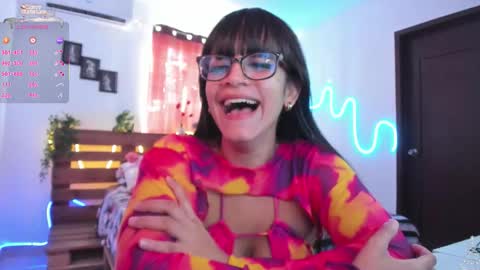 Livfabi  online show from December 16, 5:41 pm