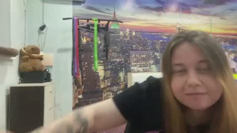 Aria online show from August 8, 5:01 pm