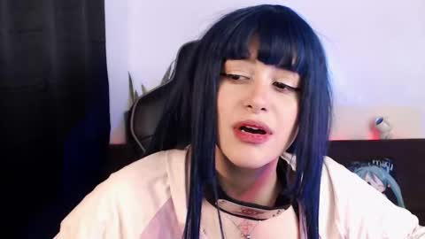 Elizabeth online show from January 13, 2:30 am