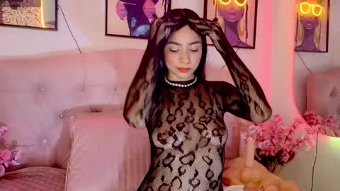liz_lancester online show from June 8, 7:48 pm