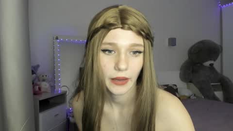 lizza_a online show from March 8, 2:04 am