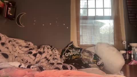 lizzybunny online show from February 14, 5:03 pm