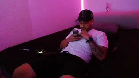 lliamm 2 online show from January 26, 3:58 pm