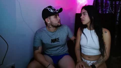 lliamm 2 online show from November 26, 7:49 am