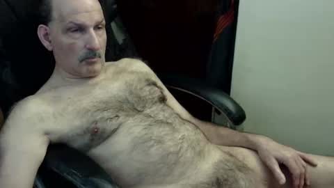 loades182025 online show from April 11, 4:06 am