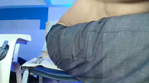 edwin online show from April 19, 8:59 am