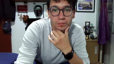 Lobo online show from February 19, 5:49 am