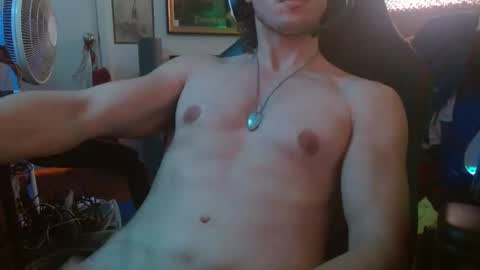 loggie62 online show from November 19, 7:45 pm