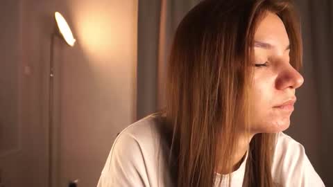 Elza online show from October 17, 7:18 pm