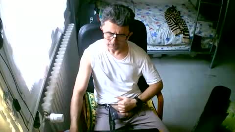 lokoum39 online show from November 1, 12:37 pm