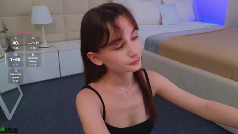 Lola online show from March 2, 1:54 am