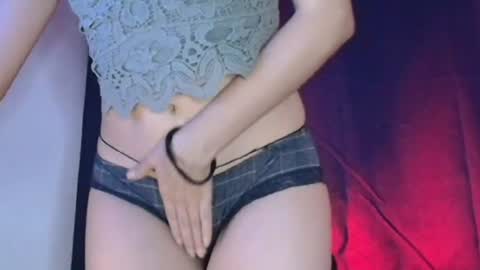      Rya DKhrt       online show from July 5, 8:21 am