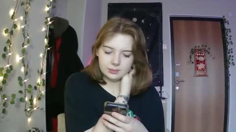 Lilly online show from February 20, 2:46 pm