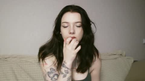 Lilly online show from November 3, 3:24 pm