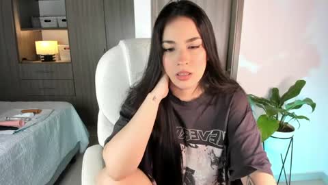Sarah online show from July 28, 5:49 am