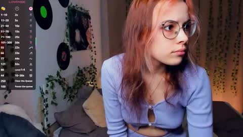 Lona online show from January 15, 7:00 pm