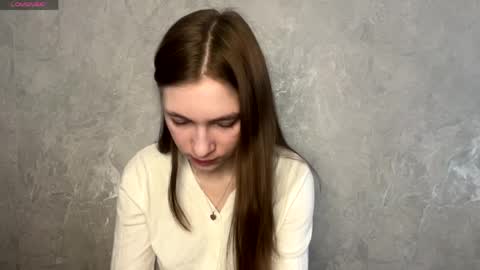 Roci online show from April 19, 5:08 am