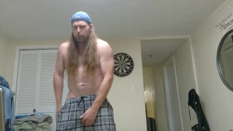 longhairedfreak1921 online show from September 18, 7:29 pm