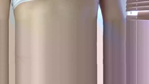 Cutenurse91 online show from March 23, 9:20 pm