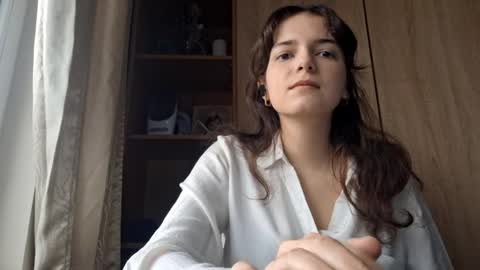 Kelly u can call Kelik online show from December 4, 8:36 am