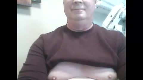 look823 online show from October 30, 7:47 pm