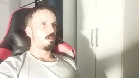 Lucas online show from March 11, 6:52 pm