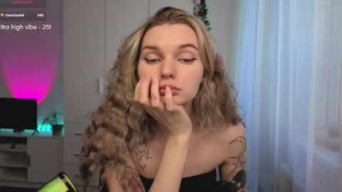 Luna online show from April 9, 6:19 am