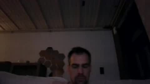loonelyy online show from May 17, 9:24 pm