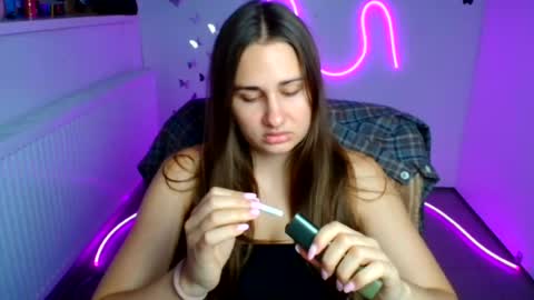 Lora online show from July 13, 5:33 am