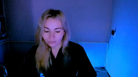 Lora online show from April 24, 2:24 am