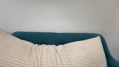 lorem_adams online show from February 2, 12:23 pm