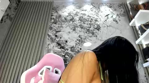 Doll Queen online show from March 20, 6:24 pm