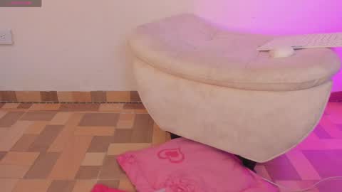 lorena_jade online show from April 15, 6:11 pm