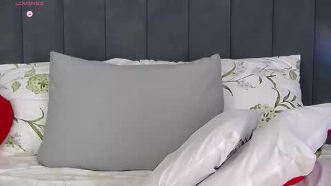 lorenbrice online show from February 20, 6:54 pm