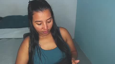 Loretta Gmez online show from April 11, 12:26 am