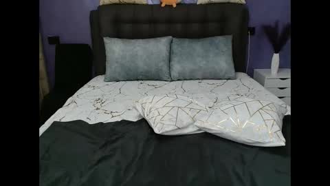 Lorette online show from April 23, 8:43 pm