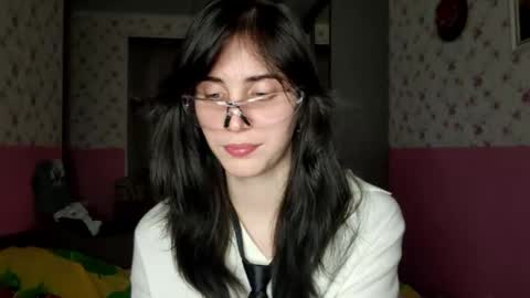 Kira online show from November 16, 5:04 pm