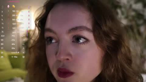 Lina online show from December 17, 7:09 pm