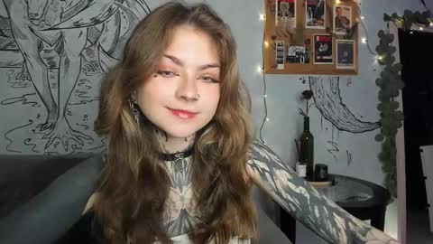 Snapshot of lostallice chatting on September 23, 2:49 am lostallice online show from September 23, 2:49 am