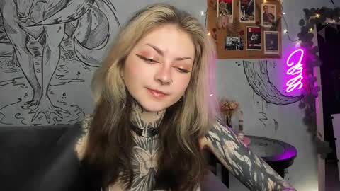 Snapshot of lostallice chatting on February 5, 6:24 am lostallice online show from February 5, 6:24 am