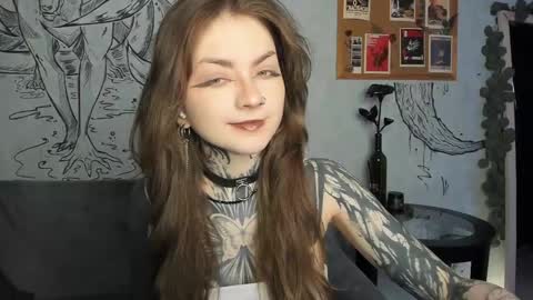 lostallice online show from March 21, 6:08 am