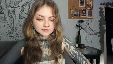 lostallice online show from November 23, 3:26 am