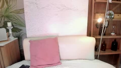 Lotti online show from May 26, 8:15 pm