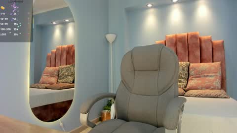  Lou Rosse  online show from March 31, 7:58 pm