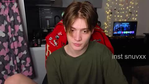 louie_evans online show from March 1, 9:41 pm